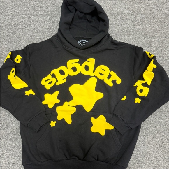 Black Sp5der hoodie with yellow words